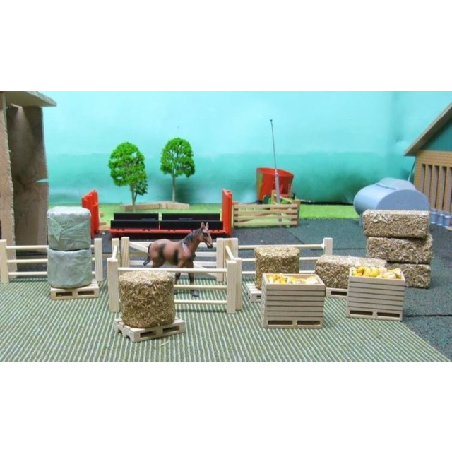Globe Farming Farm Accessory Kit - 19 Piece