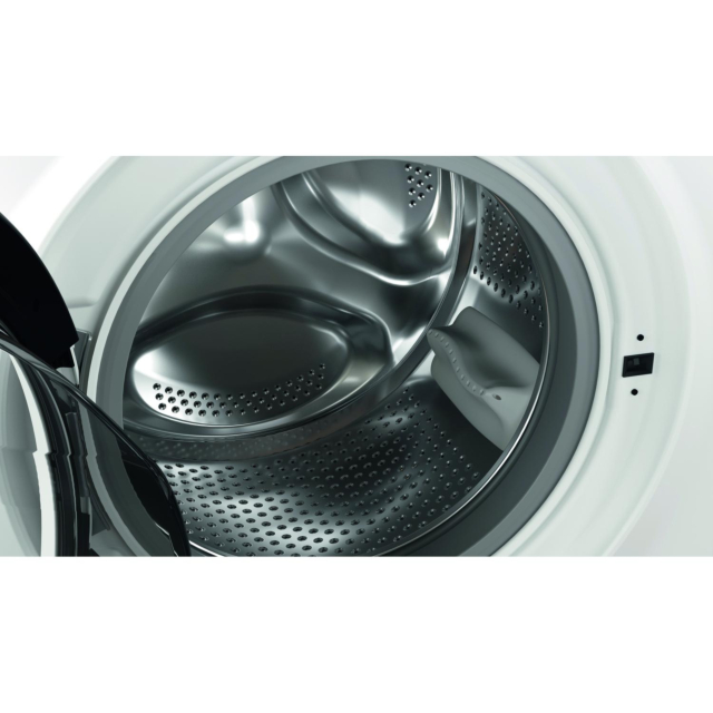 Hotpoint NSWF946WUK Freestanding Washing Machine