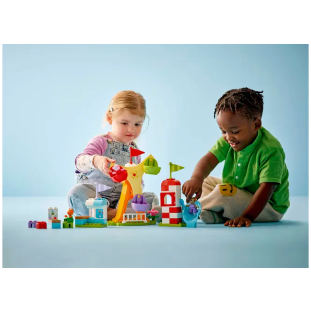 LEGO Duplo Peppa Pig Funfair