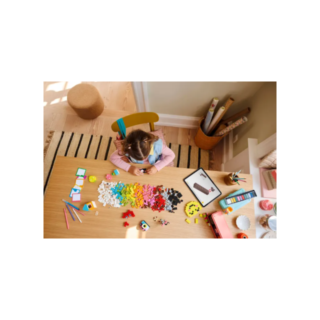 LEGO Classic Creative Happy Box