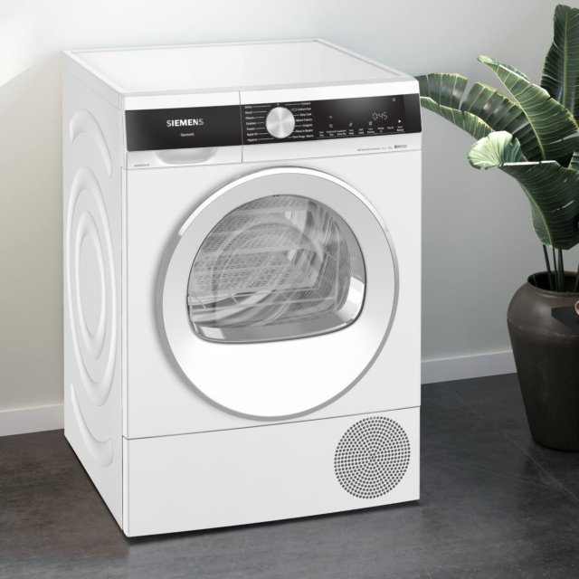 Siemens WQ45G2D2GB 9kg Heat Pump Tumble Dryer - White