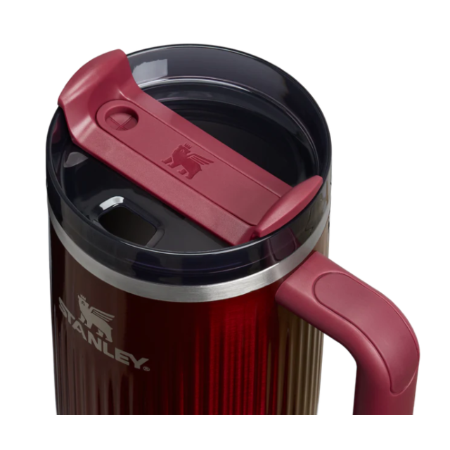 Stanley Quencher Flowstate Fluted Tumbler1.18L - Garnet Shine